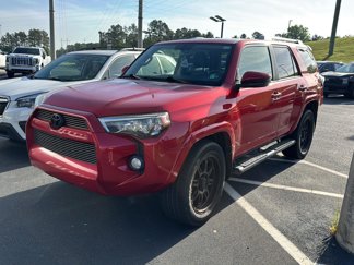 Used 2015 Toyota 4Runner SR5 image 1