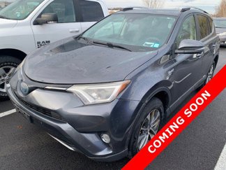 Used 2016 Toyota RAV4 XLE image 1