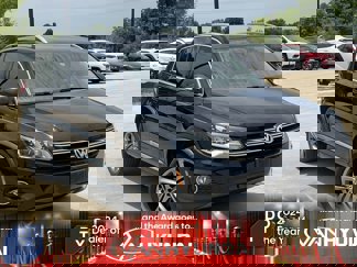 Used 2017 Volkswagen Tiguan Sport image 1