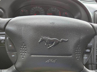 Used 2002 Ford Mustang Coupe image 1