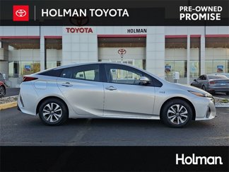 Used 2018 Toyota Prius Prime Premium image 1