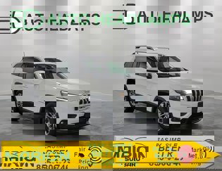 Used 2019 Jeep Cherokee Latitude Plus image 1