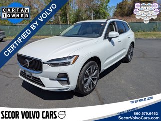 Certified 2022 Volvo XC60 B5 Momentum w/ Climate Package image 1