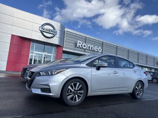 Used 2021 Nissan Versa SV image 1