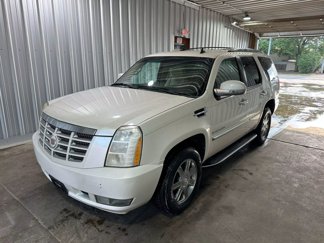 Used 2008 Cadillac Escalade AWD image 1