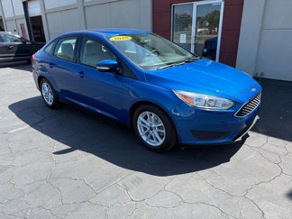 Used 2018 Ford Focus SE w/ Cold Weather Package image 1