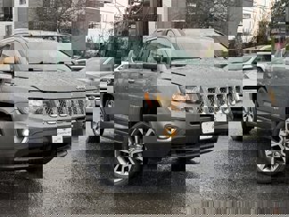 Used 2014 Jeep Compass Limited image 1