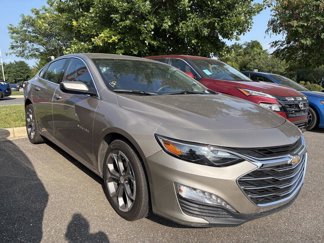 Used 2024 Chevrolet Malibu LT image 1
