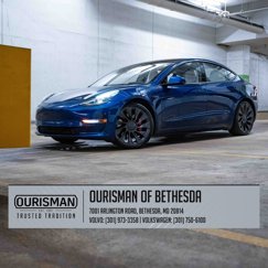 Used 2022 Tesla Model 3 Performance image 1