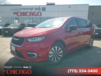 New 2025 Chrysler Pacifica Select image 1