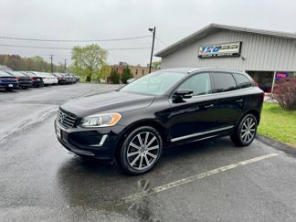 Used 2017 Volvo XC60 T6 Inscription w/ Preferred Option Package image 1