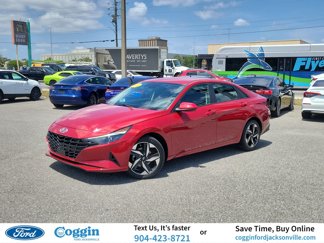 Used 2023 Hyundai Elantra SEL w/ Convenience Package image 1