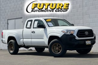 Used 2023 Toyota Tacoma SR image 1