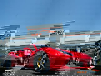Used 2019 Ferrari 488 GTB image 1