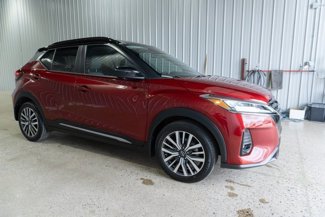 Used 2023 Nissan Kicks SR w/ SR Premium Package image 1