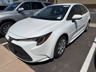Used 2022 Toyota Corolla LE image 1
