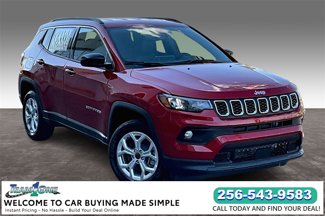 New 2025 Jeep Compass Latitude image 1