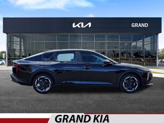 New 2025 Kia K4 EX image 1