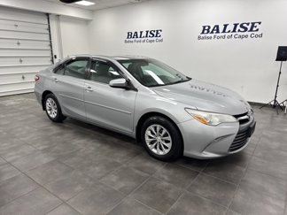 Used 2016 Toyota Camry image 1