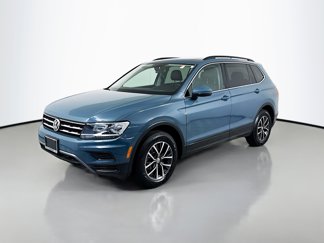 Used 2019 Volkswagen Tiguan SE w/ Panoramic Sunroof Package image 1