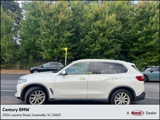 Used 2020 BMW X5 xDrive40i w/ Executive Package image 1