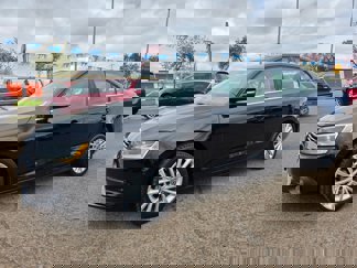 Used 2012 Volkswagen Jetta SEL image 1