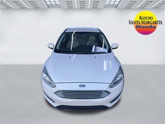 Used 2016 Ford Focus Titanium image 1