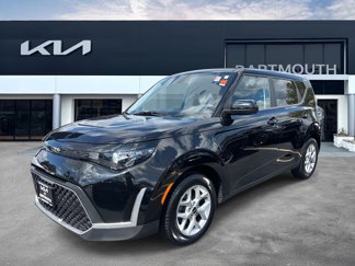 Used 2023 Kia Soul LX w/ LX Technology Package image 1