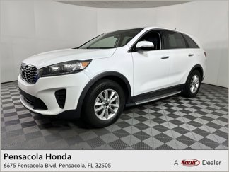 Used 2019 Kia Sorento LX image 1