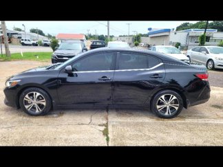 Used 2021 Nissan Sentra SV image 1