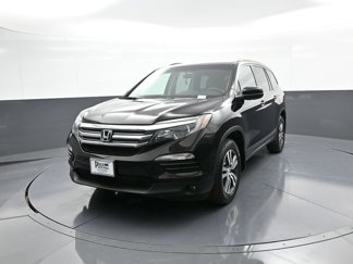 Certified 2017 Honda Pilot EX image 1