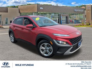 Certified 2022 Hyundai Kona SEL w/ Convenience Package image 1