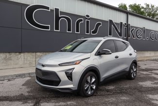 Used 2023 Chevrolet Bolt EUV LT w/ Convenience Package image 1