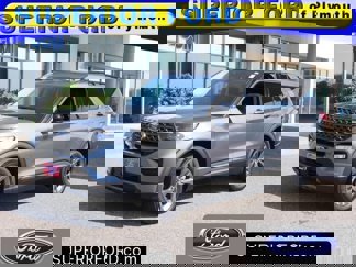 Certified 2022 Ford Explorer XLT w/ Equipment Group 202A image 1