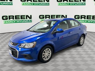 Used 2020 Chevrolet Sonic LT w/ Convenience Package image 1