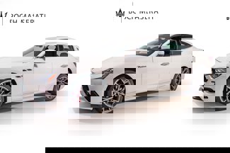Used 2022 Maserati Ghibli Modena Q4 image 1