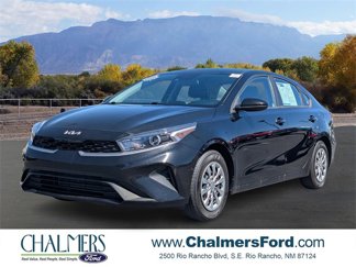 Used 2023 Kia Forte LX image 1