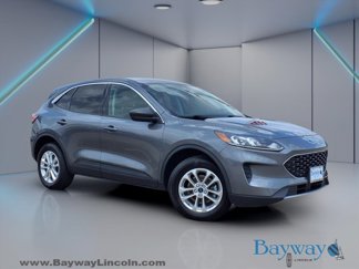 Used 2022 Ford Escape SE image 1