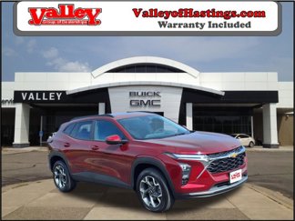 Used 2024 Chevrolet Trax LT w/ Driver Confidence Package image 1