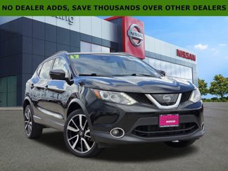 Used 2017 Nissan Rogue Sport SL image 1