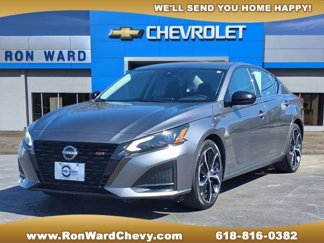 Used 2023 Nissan Altima 2.5 SR image 1