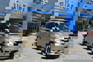 Used 2012 Toyota Sienna LE image 1