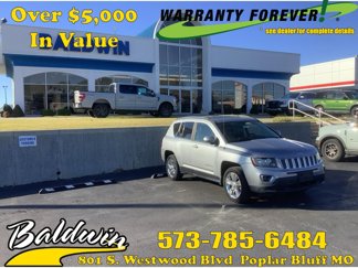 Used 2015 Jeep Compass High Altitude image 1