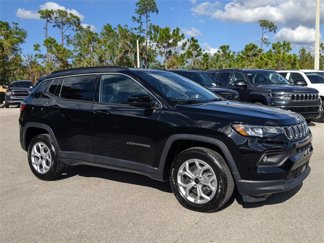 New 2025 Jeep Compass Latitude image 1