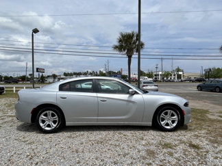 Used 2019 Dodge Charger SXT image 1