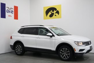 Used 2019 Volkswagen Tiguan SE w/ Panoramic Sunroof Package image 1