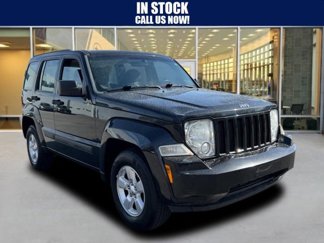 Used 2012 Jeep Liberty Sport image 1