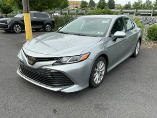 Used 2020 Toyota Camry LE image 1