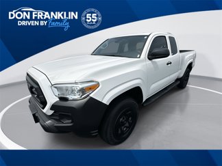 Used 2022 Toyota Tacoma SR image 1