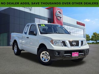 Used 2019 Nissan Frontier S image 1
